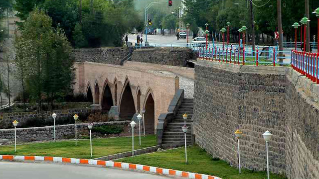 نمایی زیبا از شهر نیر